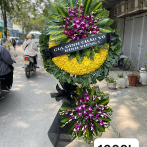 Cửa hàng bán vòng hoa tang lễ