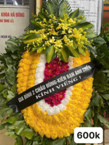 Vòng hoa tang lễ quận Thanh Xuân